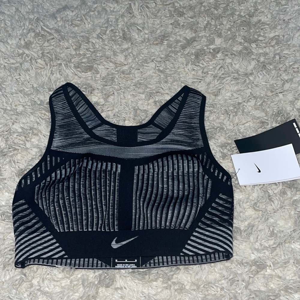 Women’s Nike training bra